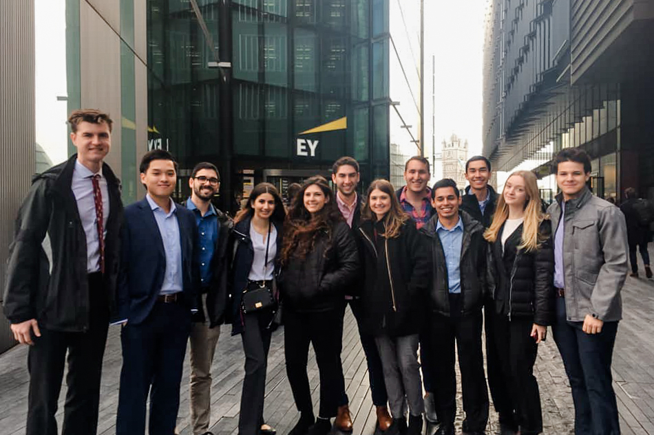 Students posing together on an excursion in London.