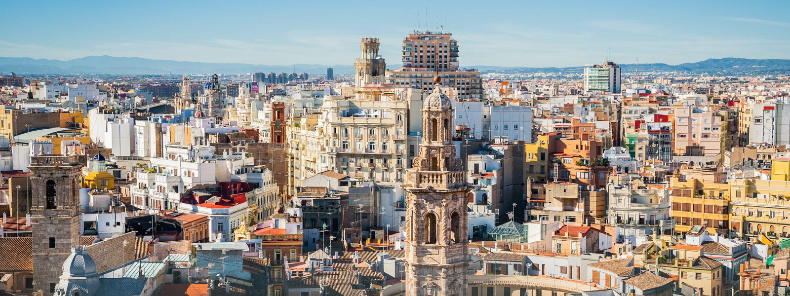 A view of Valencian rooftops.