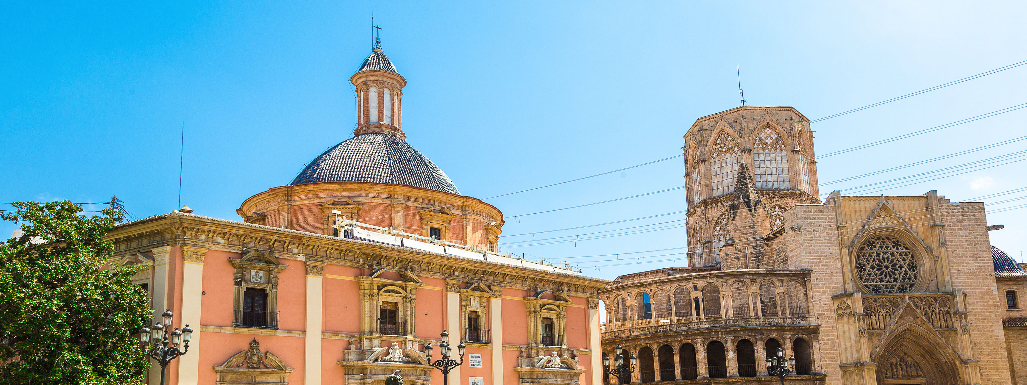 A view of the Plaza de la Virgen in Valencia.