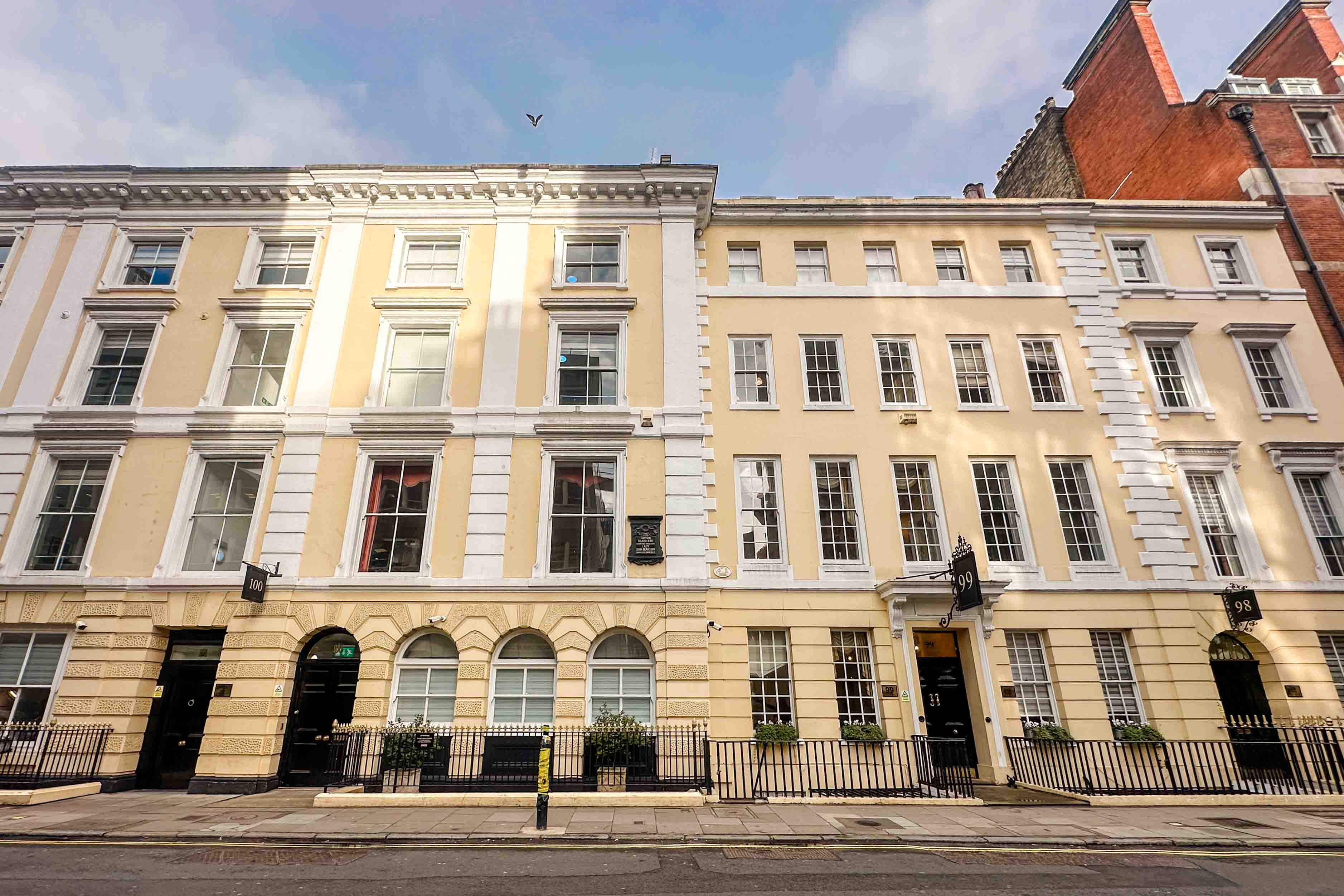 A view of the FSU London buildings' exteriors.