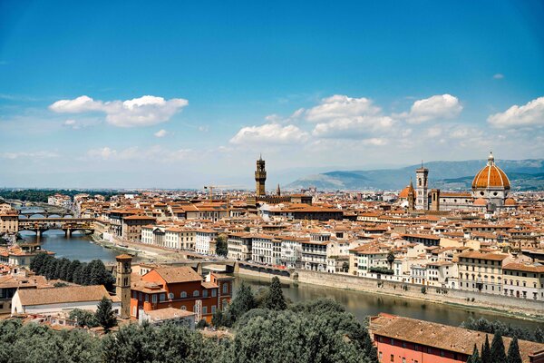A view of the Florence skyline.