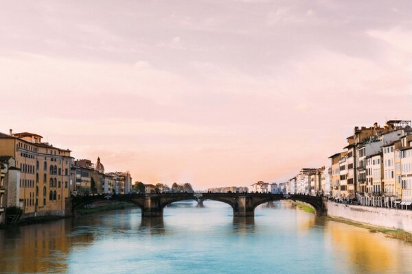 A view of the Ponte Vecchio and Arno River in Florence.